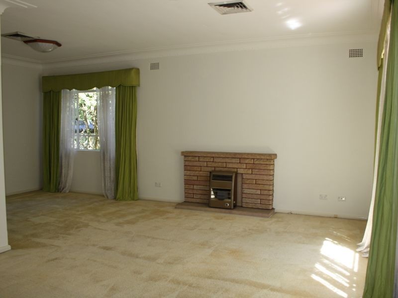 2 Shaddock Avenue, Pymble NSW 2073