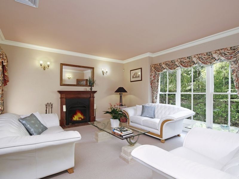 11 St Andrews Drive, Pymble NSW 2073