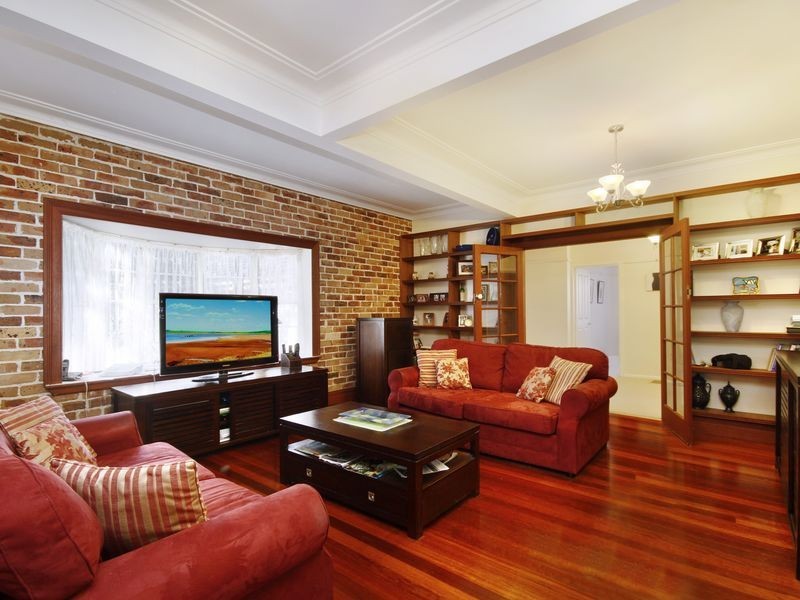 30 Reynolds Street, Pymble NSW 2073