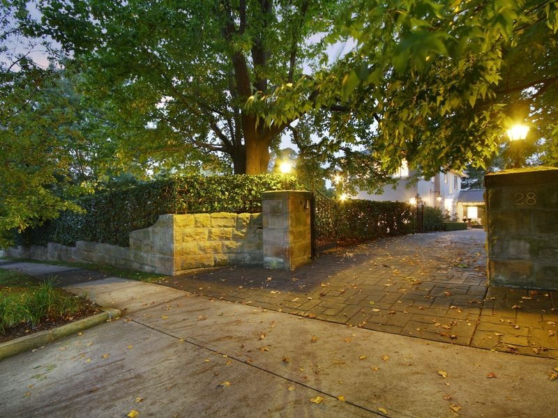 28 Crown Road, Pymble NSW 2073