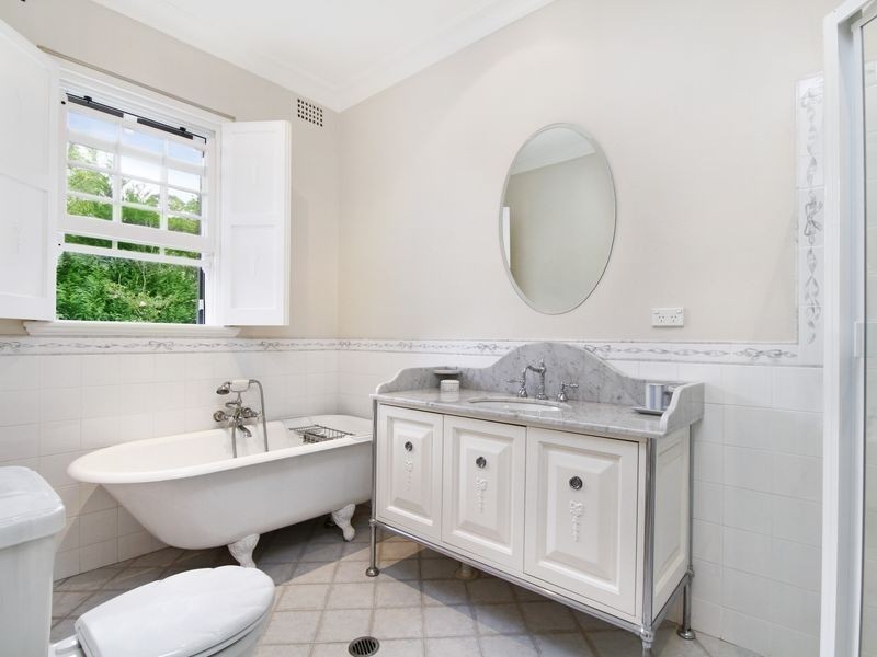 28 Crown Road, Pymble NSW 2073