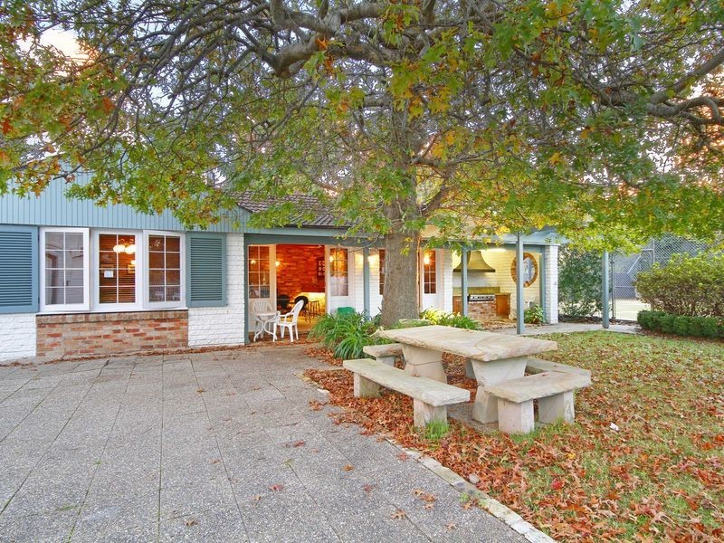 87 Douglas Street, St Ives NSW 2075