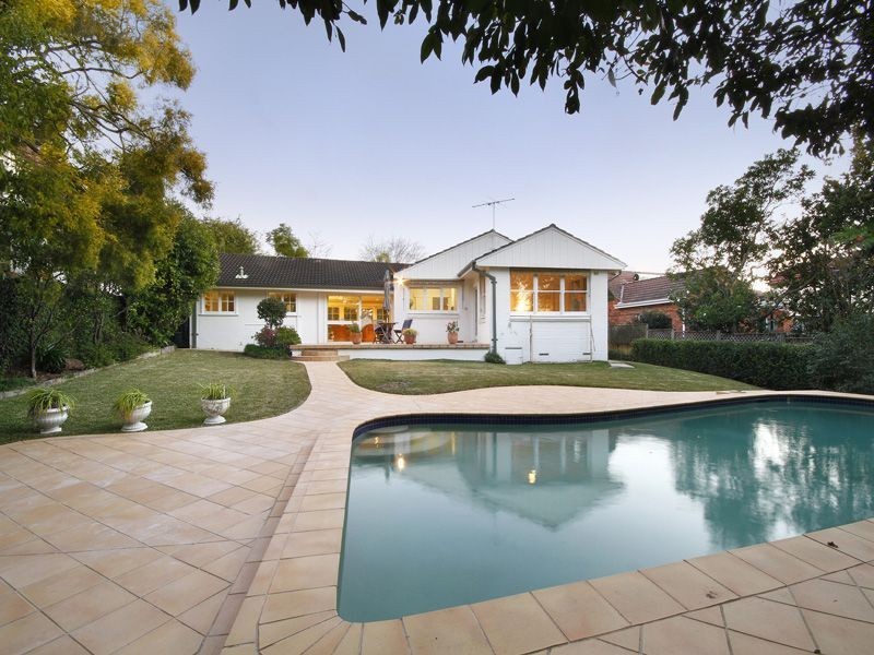 3 Boolarong Road, Pymble NSW 2073