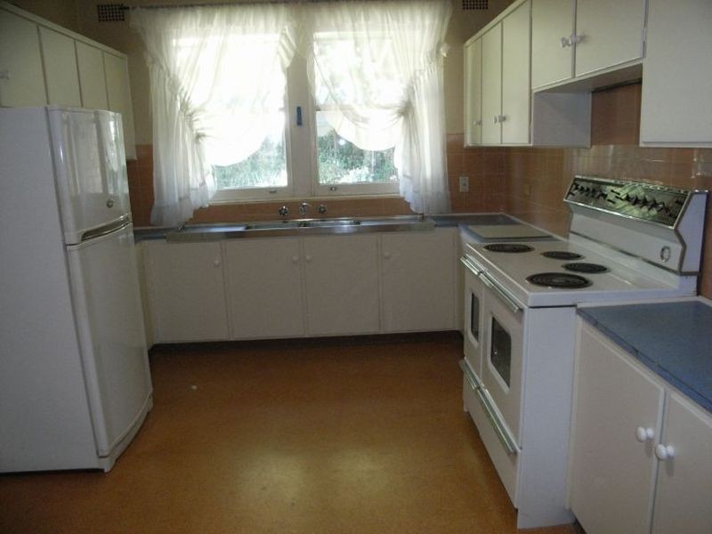 83 Telegraph Road, Pymble NSW 2073