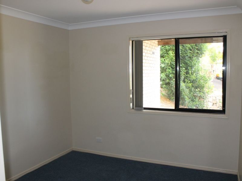 7 Hillside Cresent, Edens Landing QLD 4207