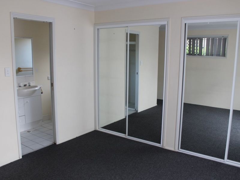 33 Susan Godfrey Drive, Windaroo QLD 4207