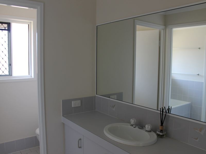 29 Harburg Drive, Beenleigh QLD 4207