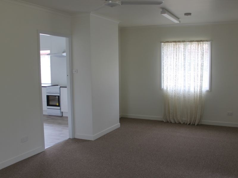 8 Elizabeth Street, Beenleigh QLD 4207