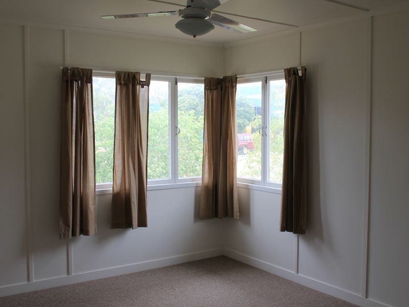 8 Elizabeth Street, Beenleigh QLD 4207