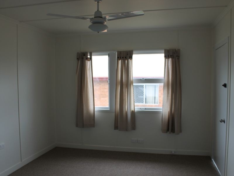 8 Elizabeth Street, Beenleigh QLD 4207