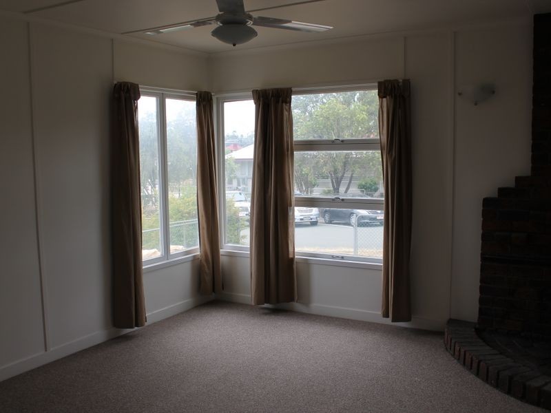 8 Elizabeth Street, Beenleigh QLD 4207