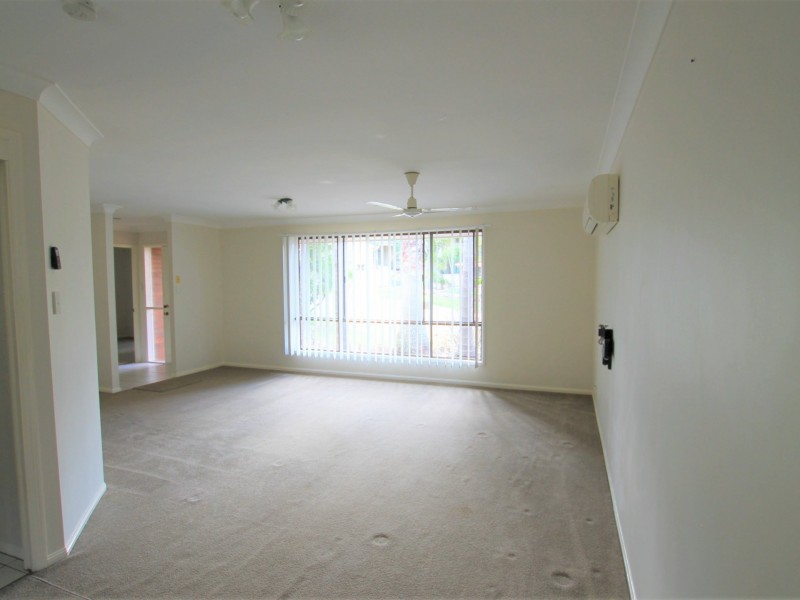 8 Rowsell Court, Mount Warren Park QLD 4207
