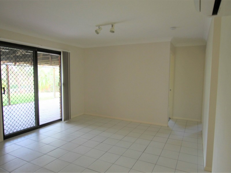 8 Rowsell Court, Mount Warren Park QLD 4207