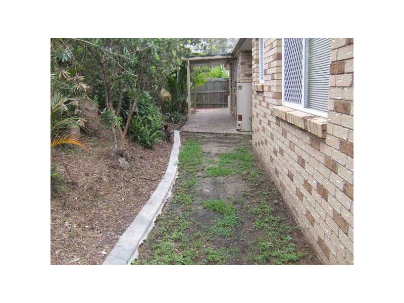 3 Kummara Road, Edens Landing QLD 4207