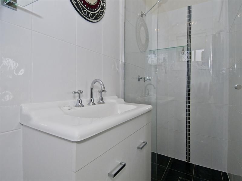 10 Vromans Court, Edens Landing QLD 4207