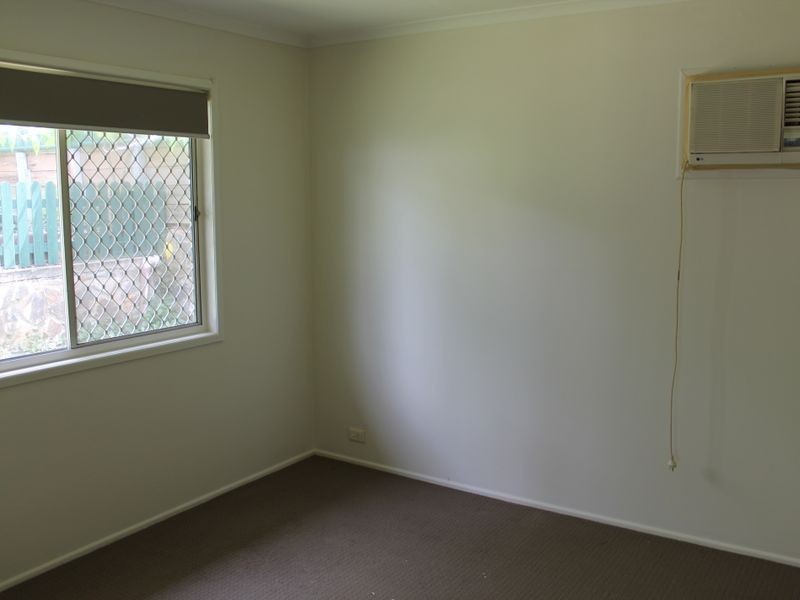 12 Jarvis Street, Holmview QLD 4207