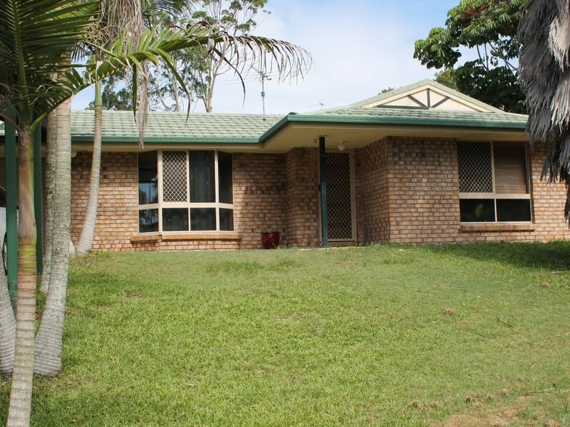 8 Mulligan Way, Edens Landing QLD 4207