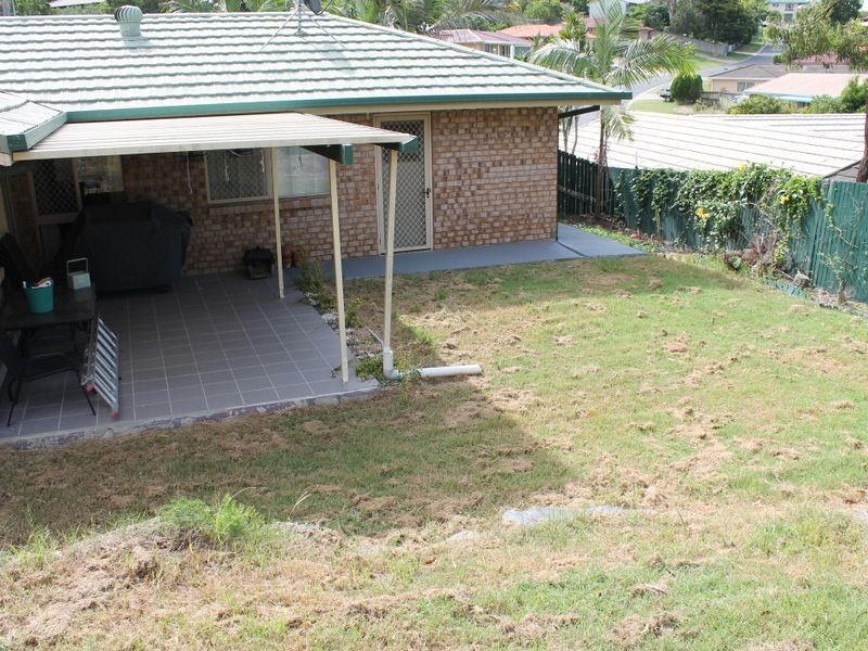 8 Mulligan Way, Edens Landing QLD 4207