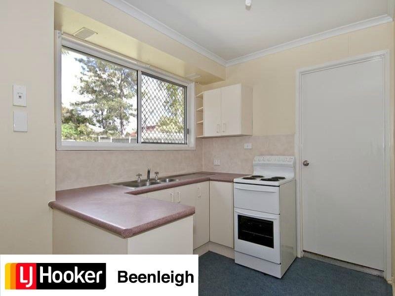 18 Tabari Place, Eagleby QLD 4207