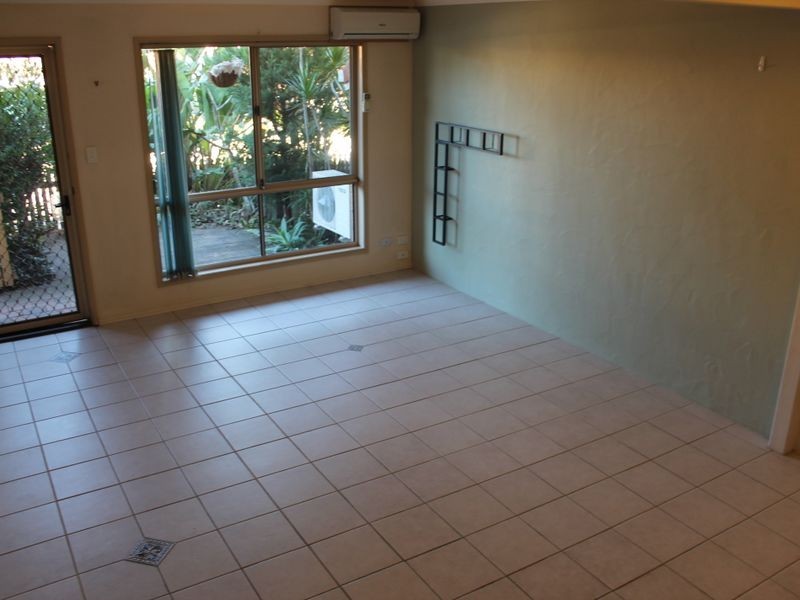 9/20 Pine Avenue, Eagleby QLD 4207