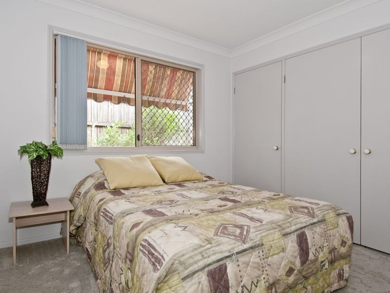 96 Castile Cresent, Edens Landing QLD 4207