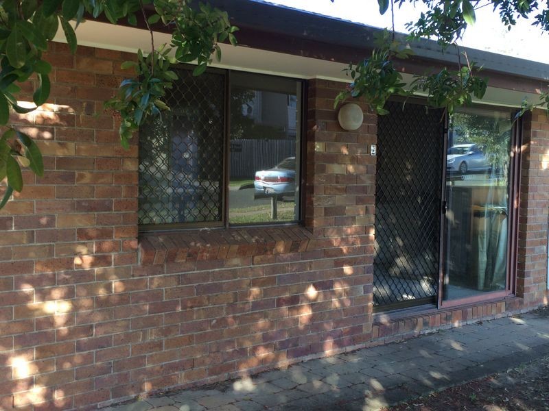 2/11 Muchow Street, Beenleigh QLD 4207