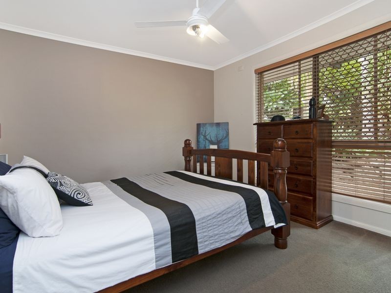 36 Leighton Drive, Edens Landing QLD 4207