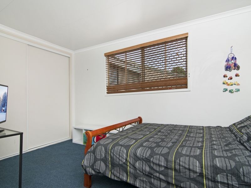 36 Leighton Drive, Edens Landing QLD 4207