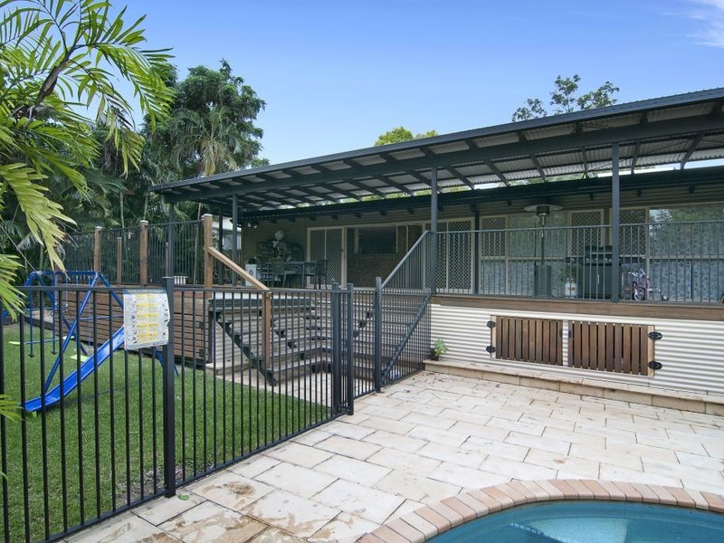 36 Leighton Drive, Edens Landing QLD 4207