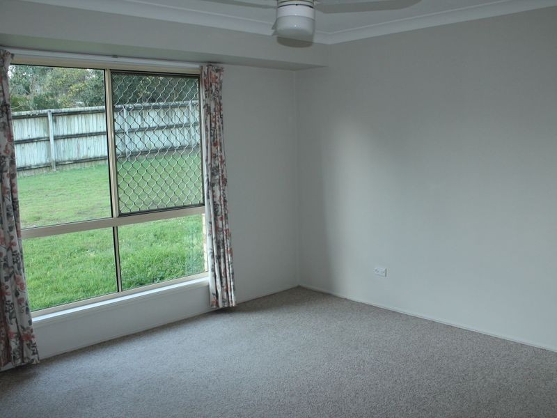 65 Tallagandra Drive, Beenleigh QLD 4207