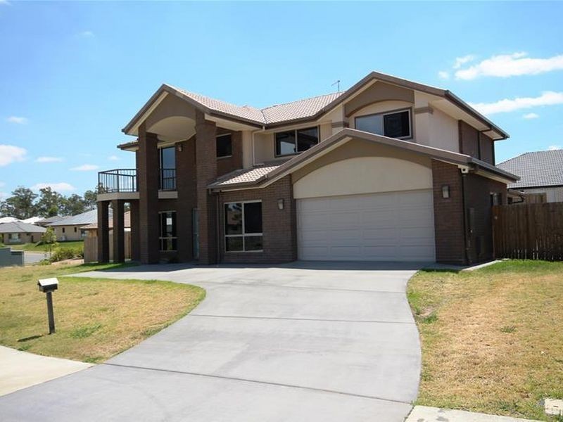 24 Grand Terrace, Waterford QLD 4133