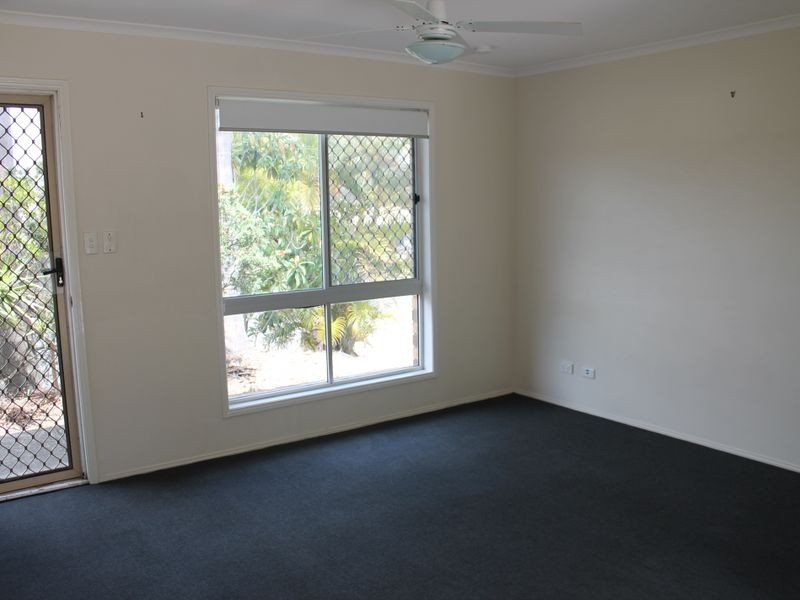 9 Rinto Drive, Eagleby QLD 4207