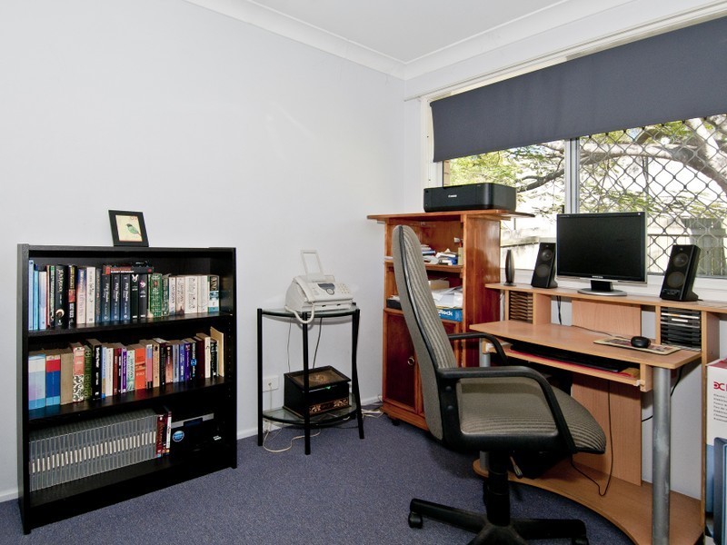 15 Dublin Drive, Eagleby QLD 4207