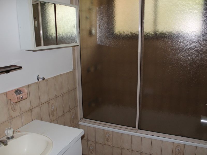 16 Dion Drive, Eagleby QLD 4207