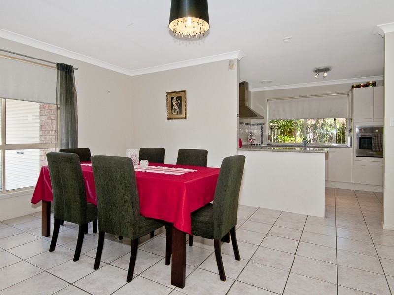 53 Kilsay Crescent, Meadowbrook QLD 4131