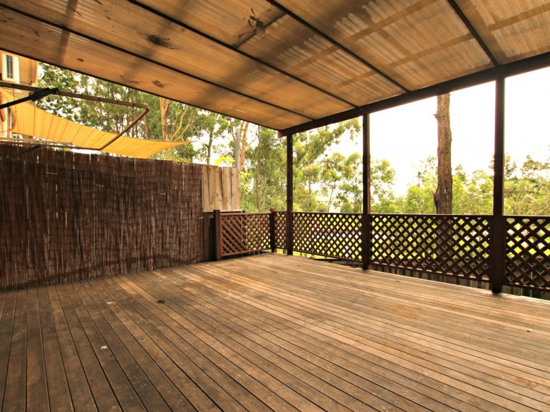 1/72 Castile Cres, Edens Landing QLD 4207