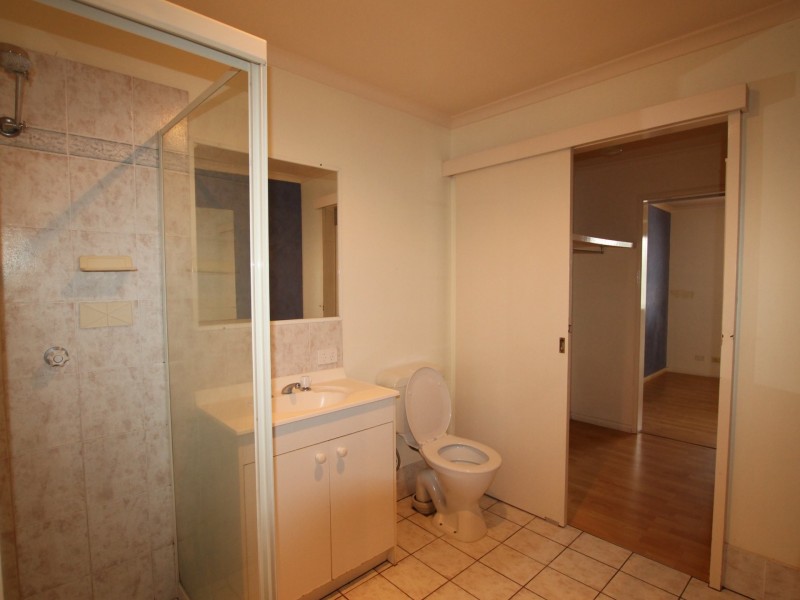 1/72 Castile Cres, Edens Landing QLD 4207