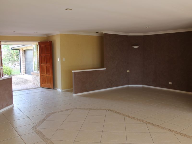 51 Overland Drive, Edens Landing QLD 4207