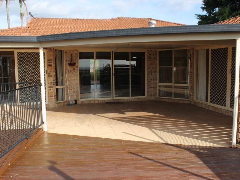 51 Overland Drive, Edens Landing QLD 4207