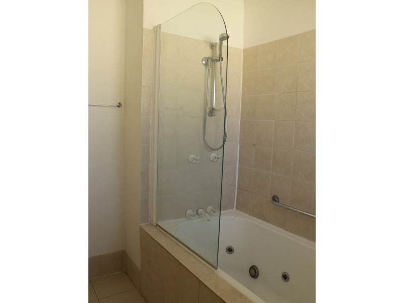 19 Cotswold Street, Mount Warren Park QLD 4207