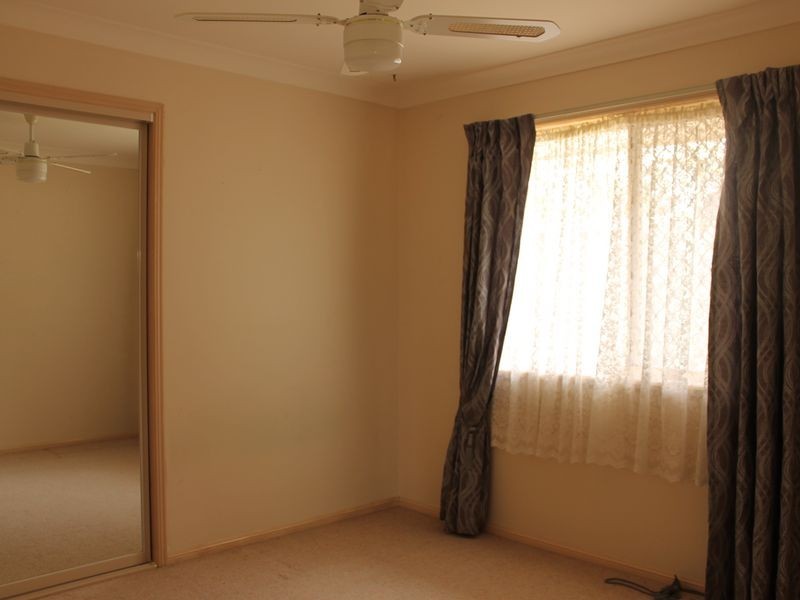 18 Moffatt Place, Edens Landing QLD 4207