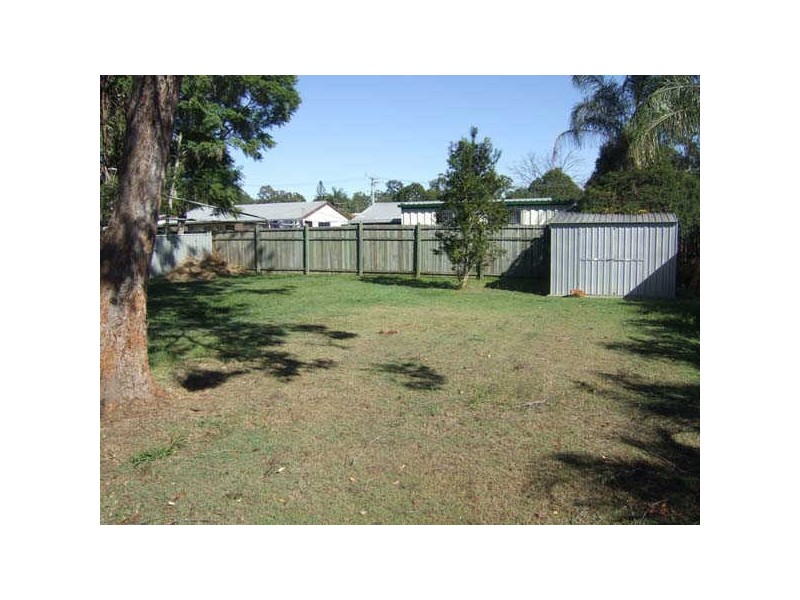 12 Parkland Crt, Eagleby QLD 4207