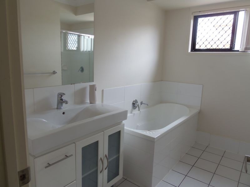 5 Rebecca Circuit, Eagleby QLD 4207