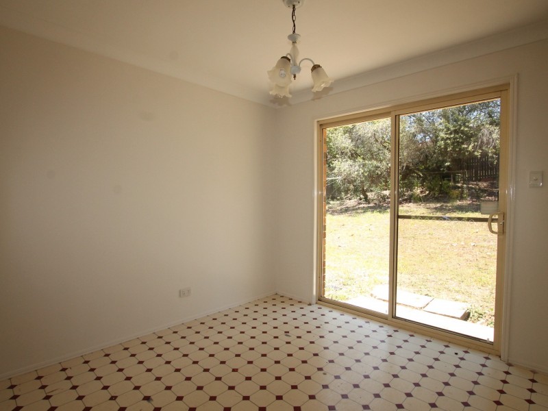 61 Avonmore St, Edens Landing QLD 4207