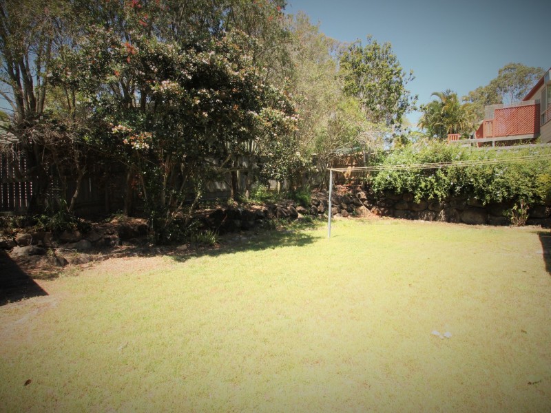 6 Bingo St, Holmview QLD 4207