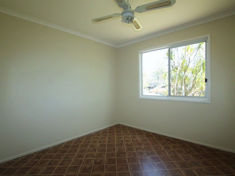 6 Bingo St, Holmview QLD 4207
