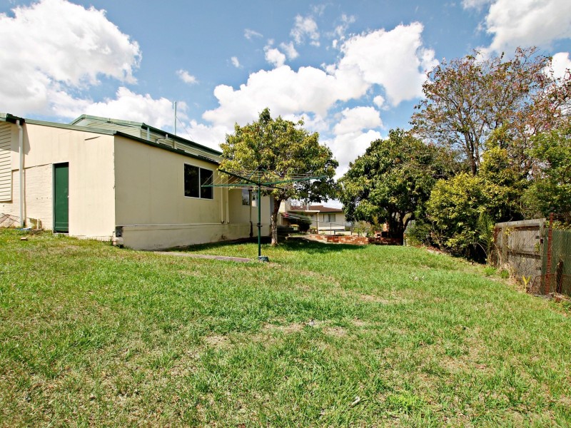 38 Shannon Street, Woodridge QLD 4114