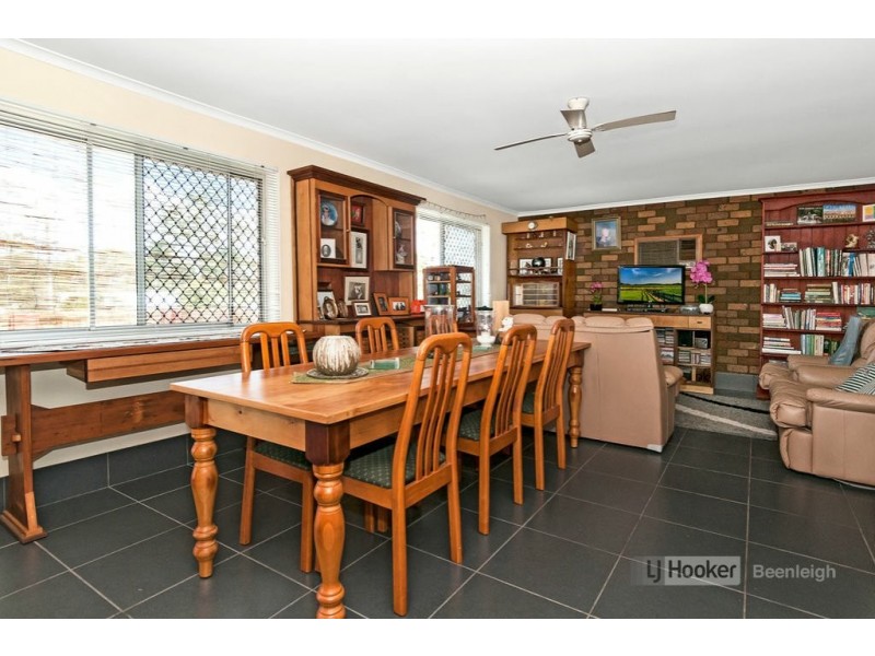 39 Harburg Drive, Beenleigh QLD 4207