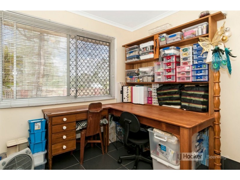 39 Harburg Drive, Beenleigh QLD 4207