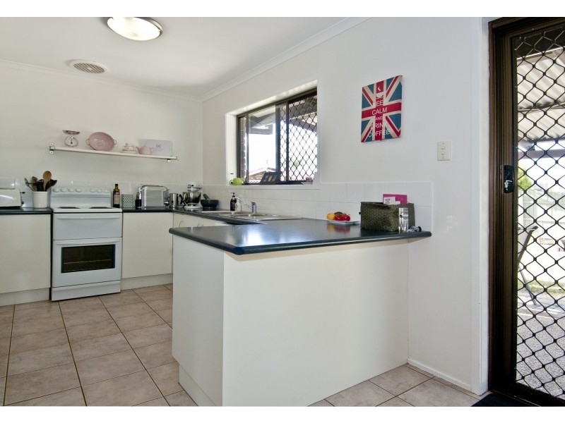 64 Harding Bvd, Mount Warren Park QLD 4207